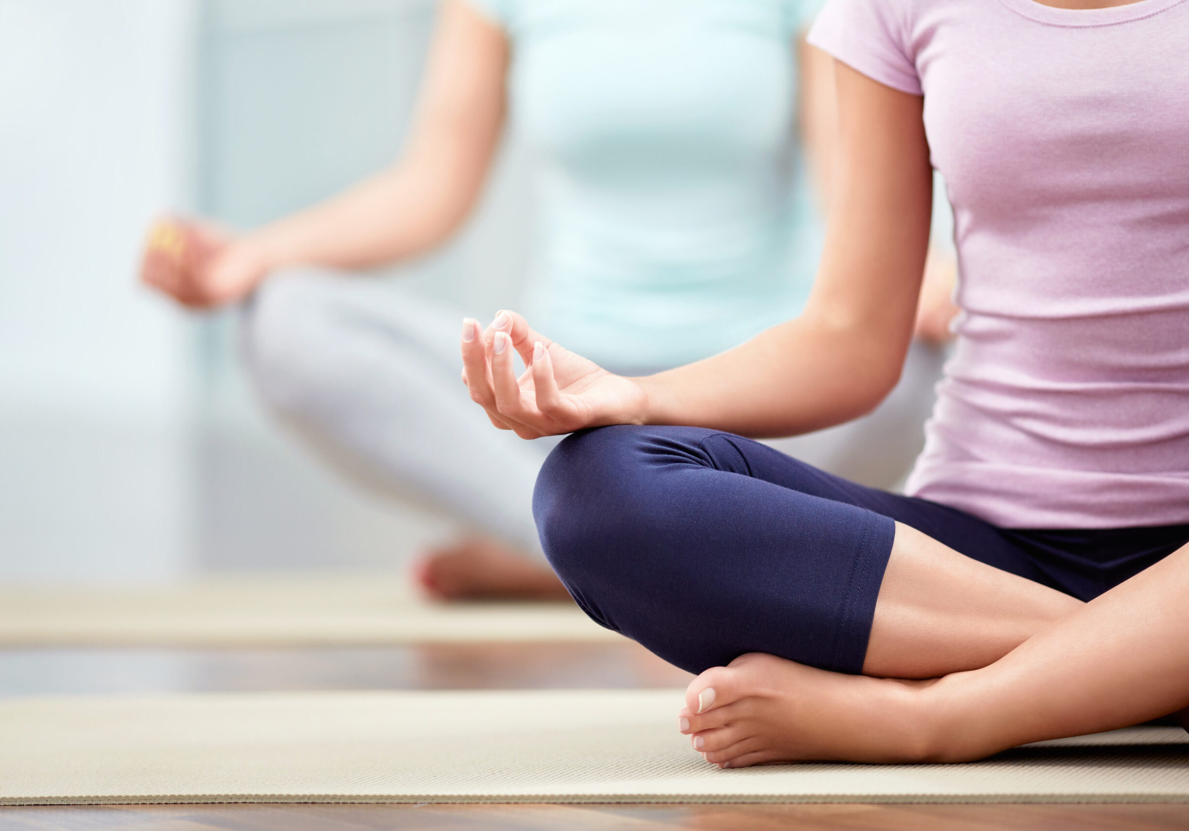 Young,People,Do,Yoga,Indoors